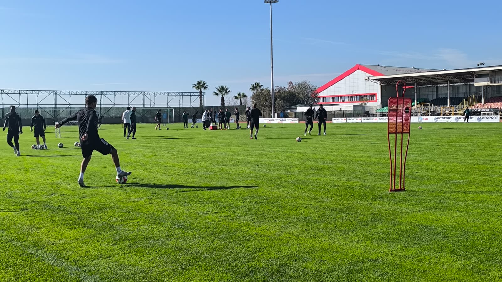 Whatsapp Image 2025 11 25 At 12.48.19 (1)