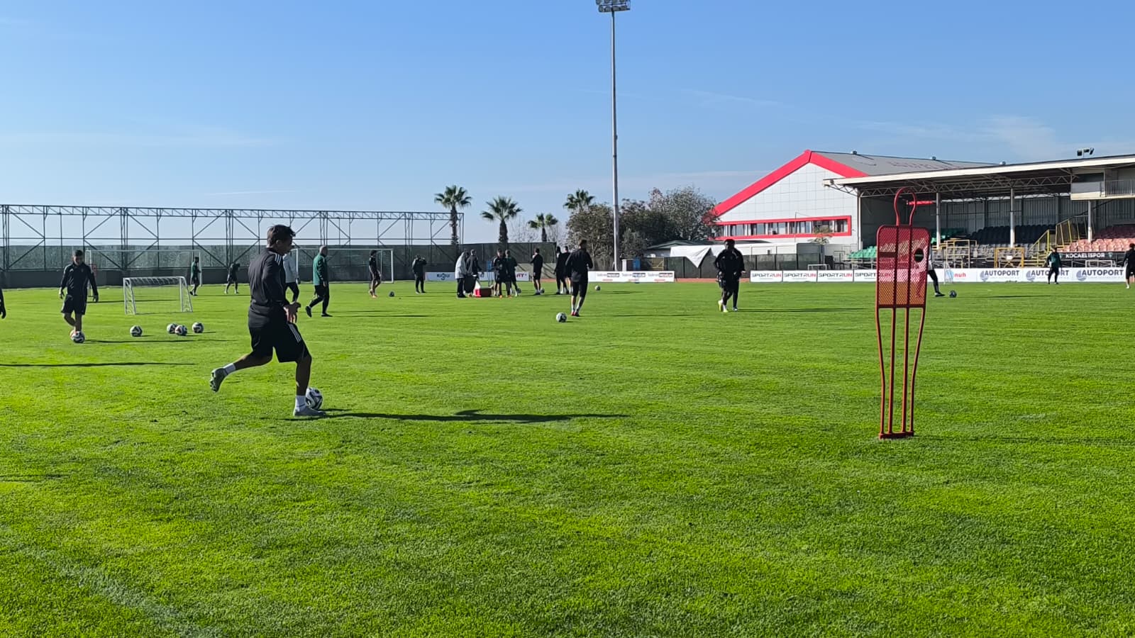 Whatsapp Image 2025 11 25 At 12.48.19