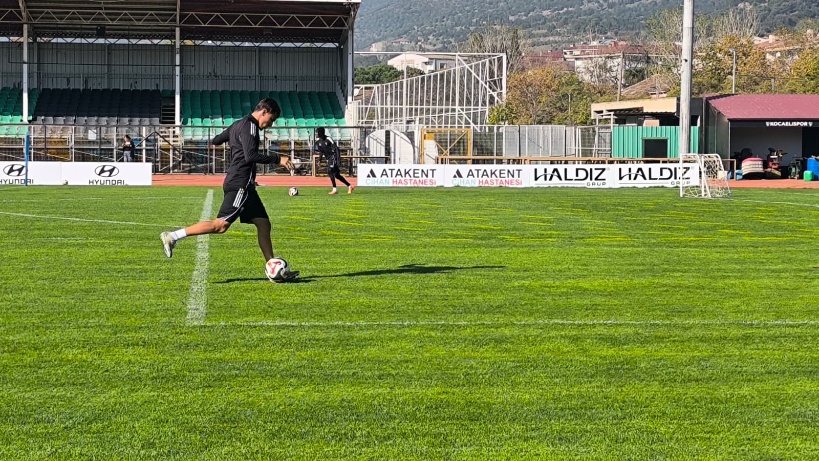 Whatsapp Image 2025 11 25 At 12.48.39