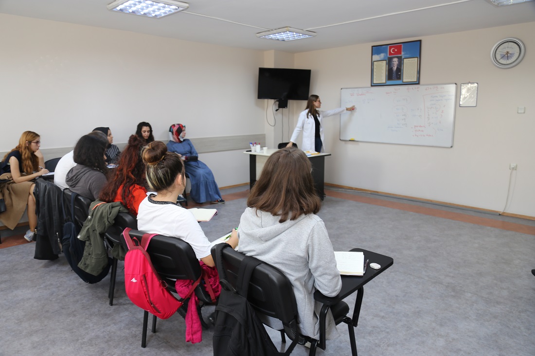 Yabancı Dil Ko Mek'le Öğreniliyor (3)