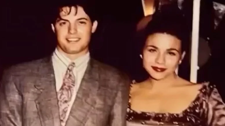 Yesimcerenbozoglumagazinjpeg Dc Iuv Xux Xk C M Ev Iy S33V Ww