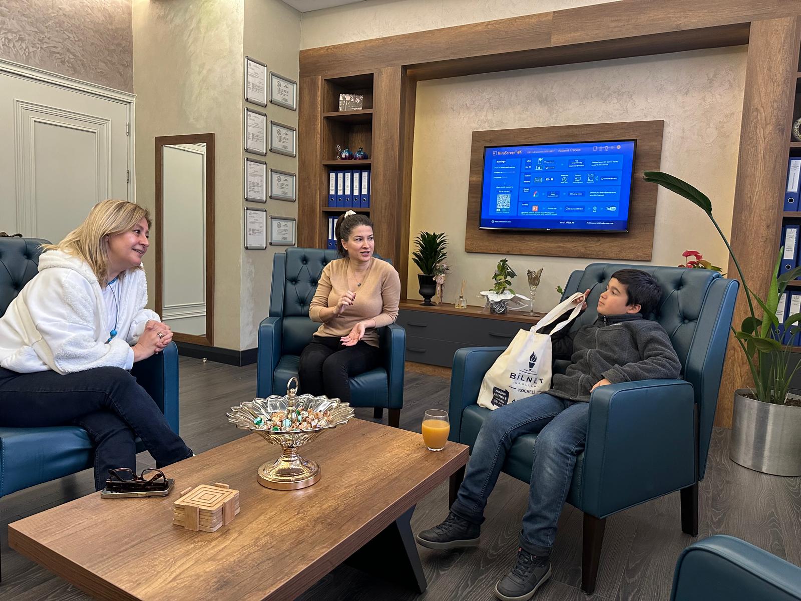 5B19Af9B 85E8 42D7 9E76 8Db5794Fc21C-1