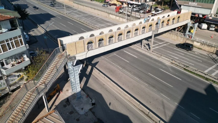 692Ed5Def504A08E8484Ee4C