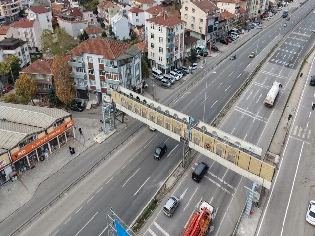 692Ed5Dff504A08E8484Ee5C