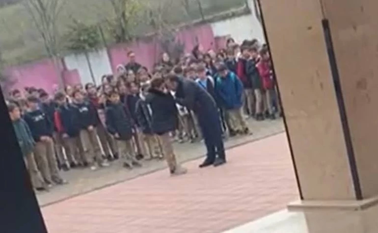 693Ff790C419Bff4F1A8E311