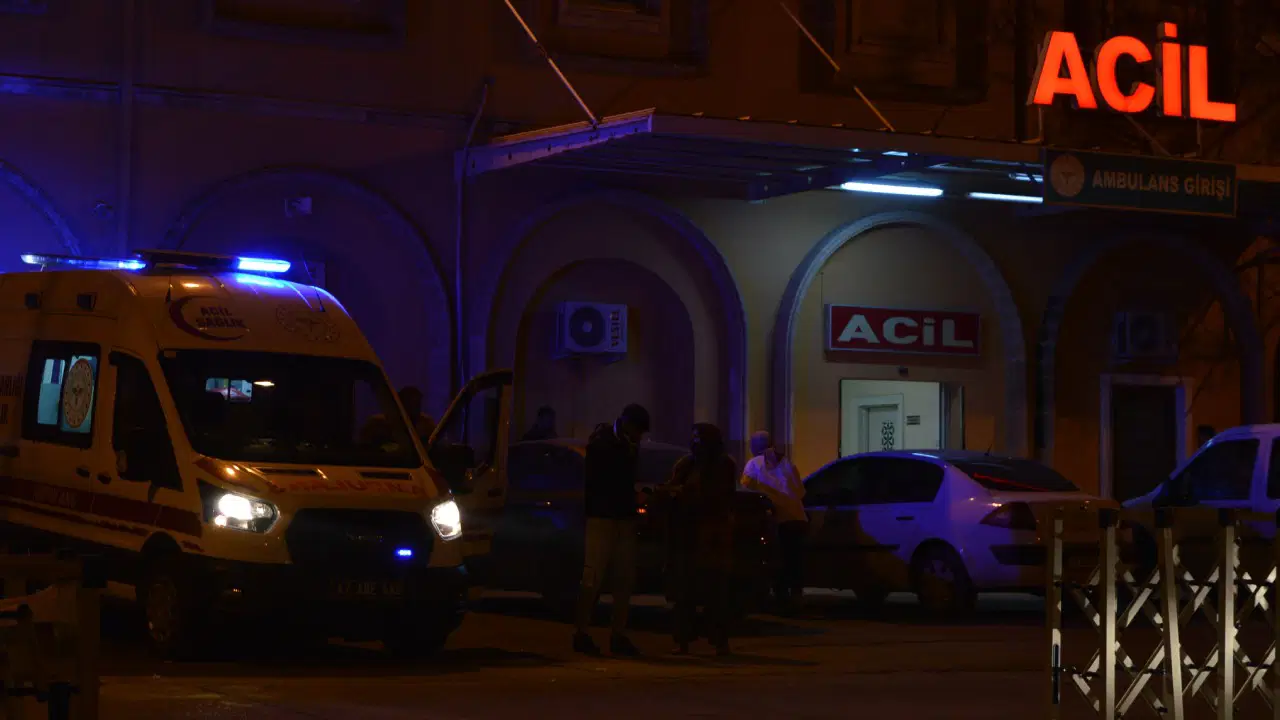 7185C76C 37B2 4E98 8E00 D15C1045910E