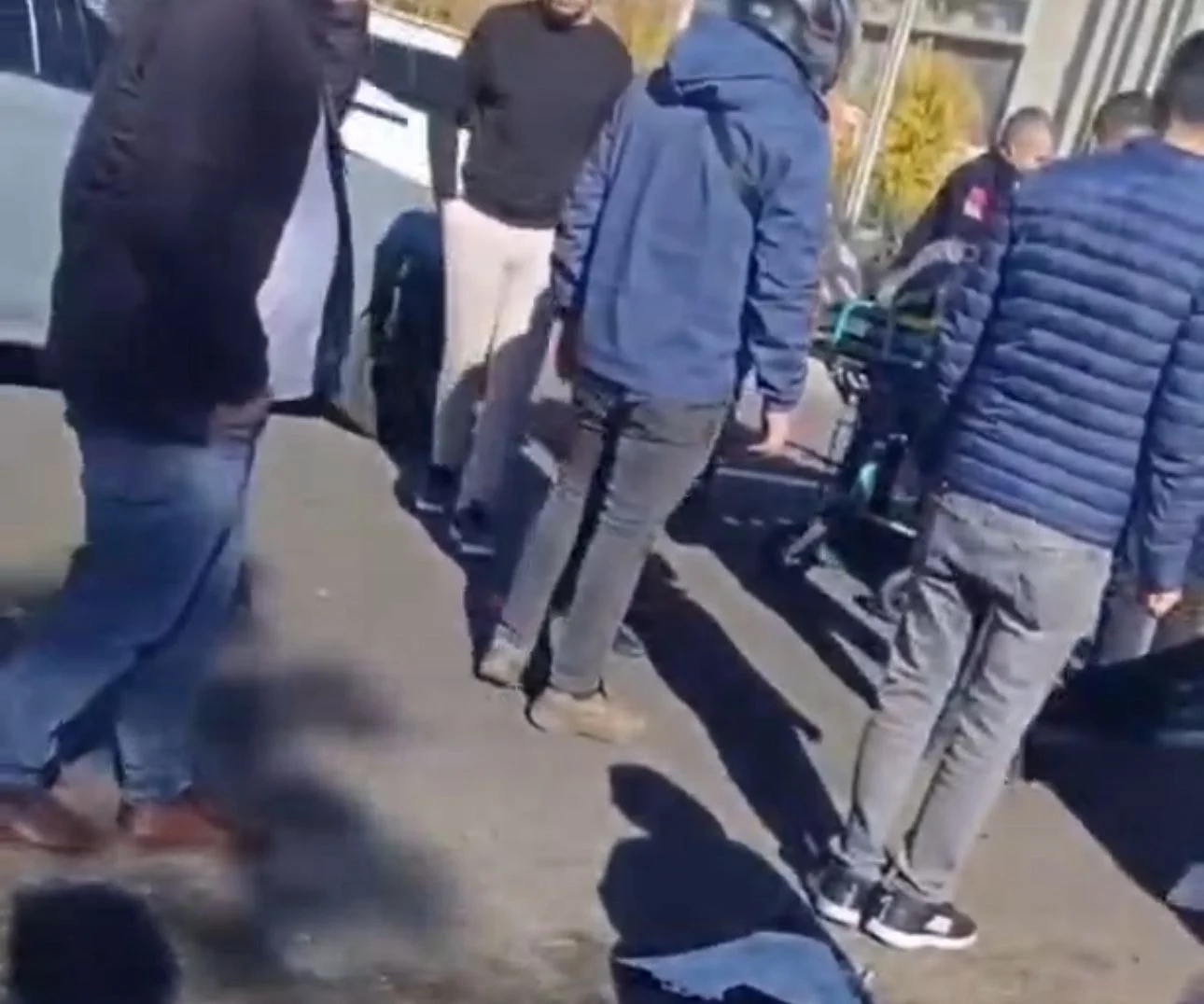 Araciylaseyirhalindeykenkalpkrizige1044238309888Jpg O Zr Cmn Y Jk6T Bi G N70N6 Z A