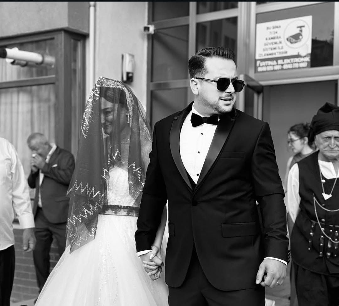 Esime Neden Baktin Dedigi Kisi Tarafin 1062778 315352 Kopya