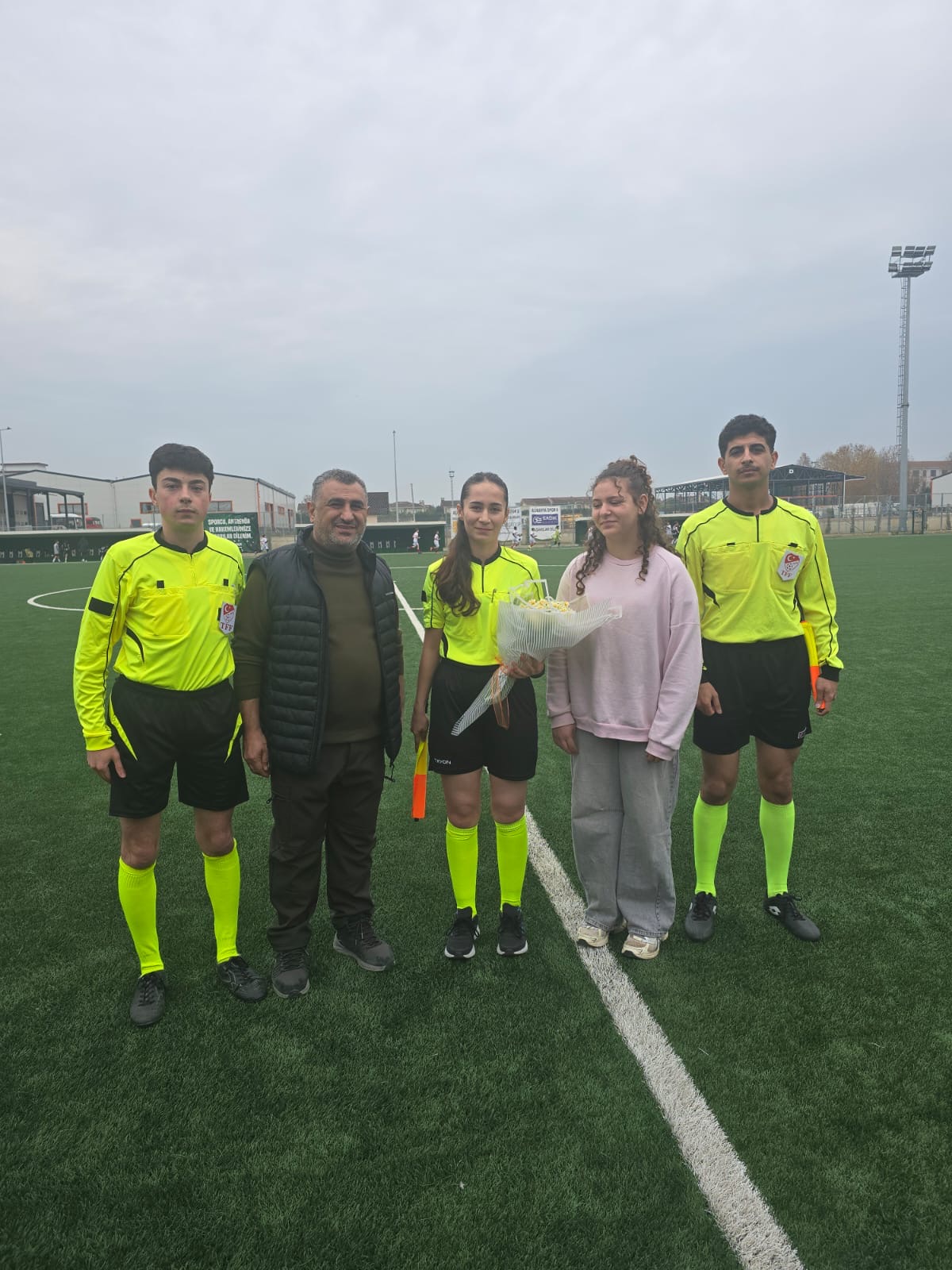 F8E1Dc45 3E33 42Bd B58F 99998Dfff220