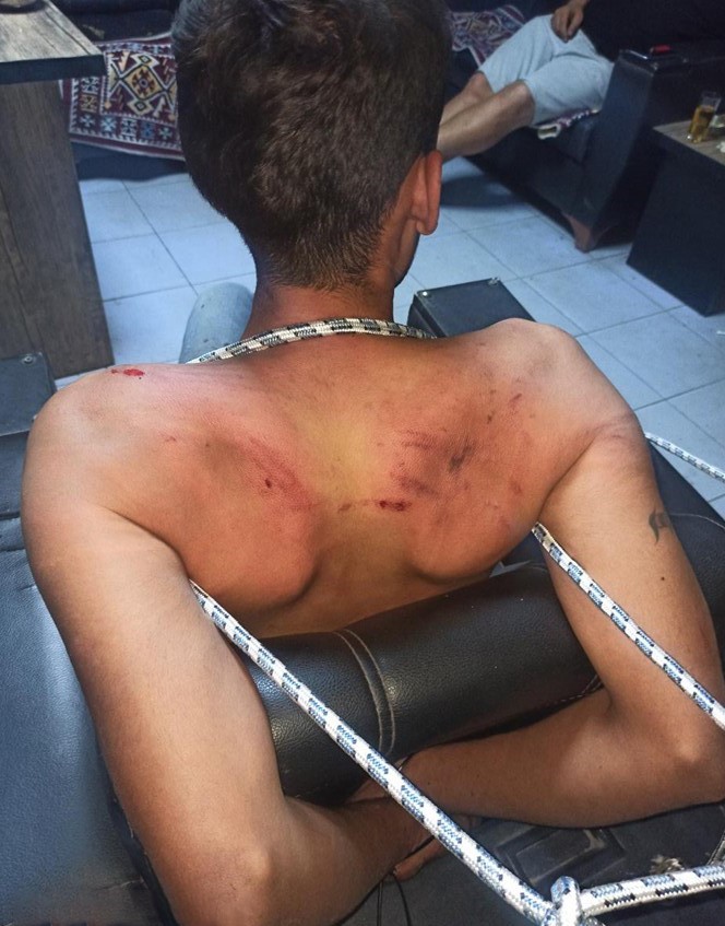 G7U Urc L W I A E72 Aq