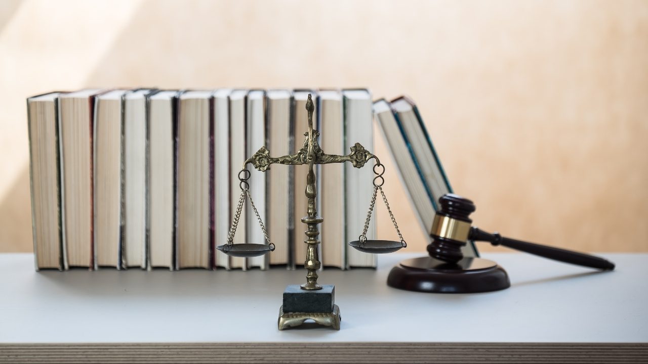 Kanun Es Anlamlisi Nedir (1)