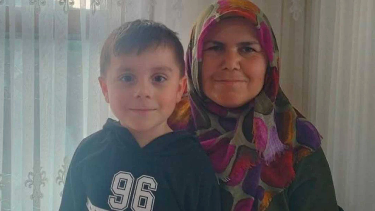 Kastamonuda Anne Ve Oglunun Supheli Olumu Otopsi Raporu Tamamlandi