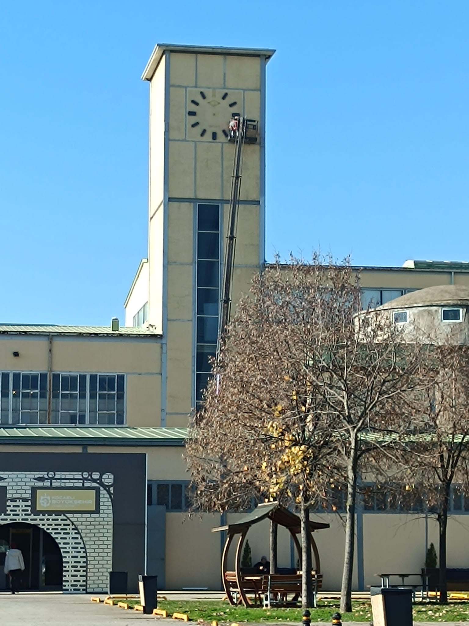 Seka'daki Tarihi Saat Kulesi Yeniden Hayat Buldu (6)