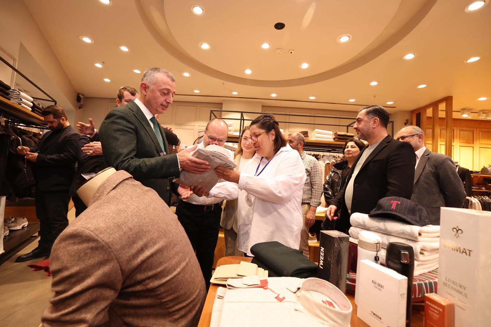 Whatsapp Image 2025 12 03 At 19.42.36 (2)