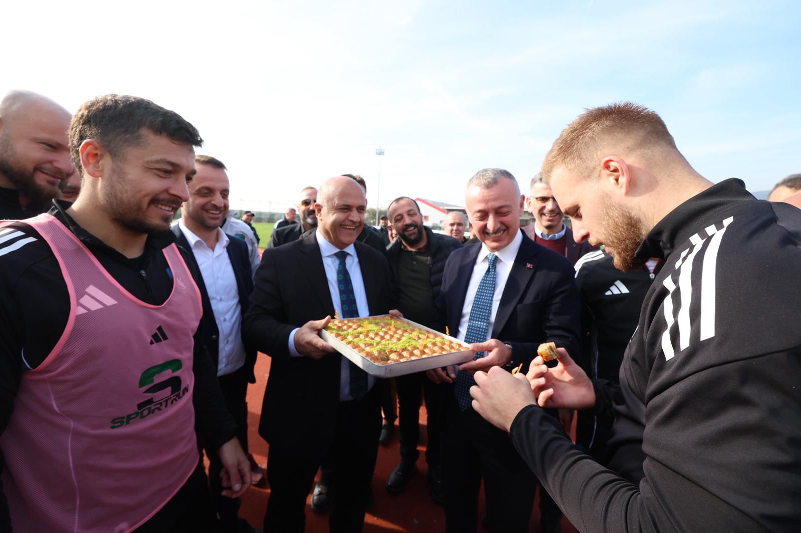 Whatsapp Image 2025 12 04 At 14.19.02