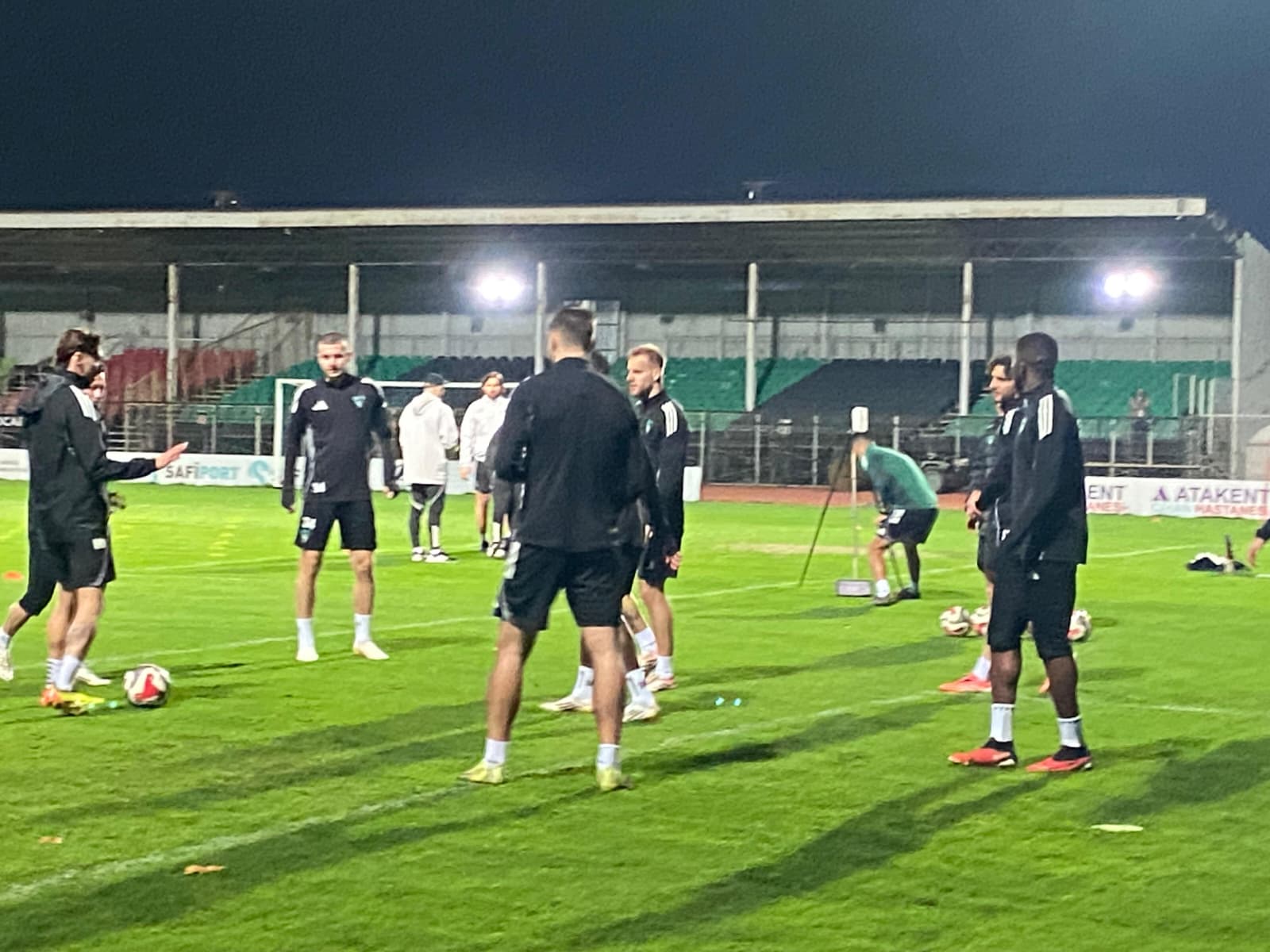 Whatsapp Image 2025 12 10 At 19.29.34 (1)