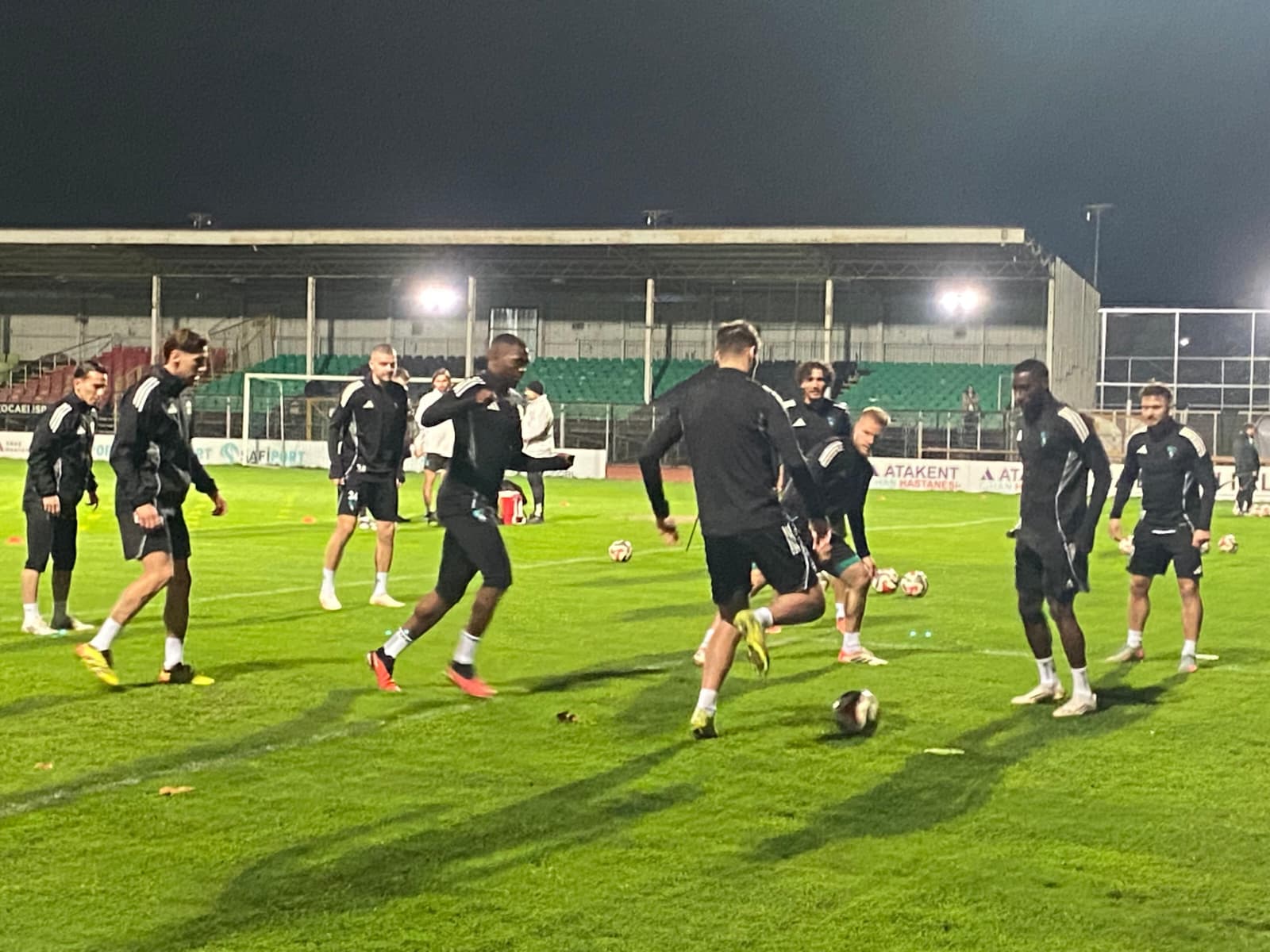 Whatsapp Image 2025 12 10 At 19.29.35 (1)