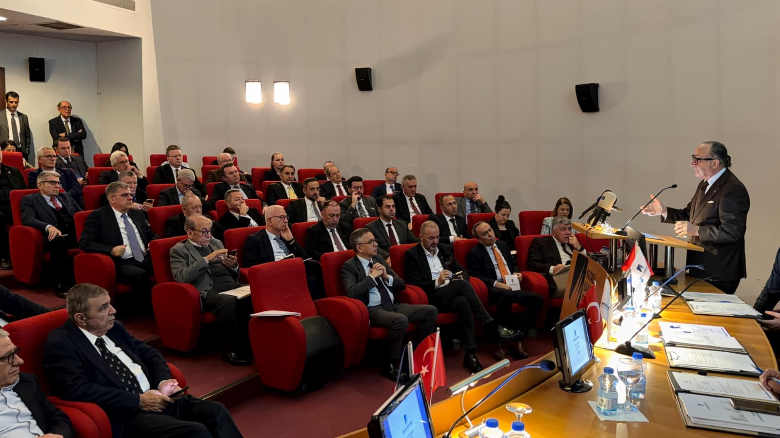 Whatsapp Image 2025 12 17 At 10.46.02 (1)