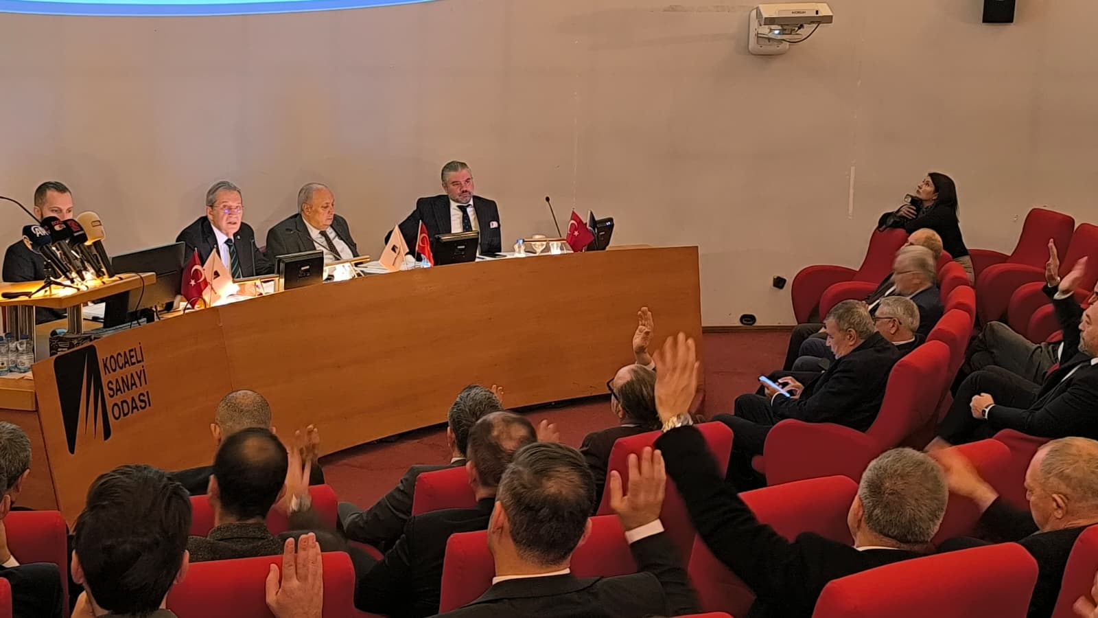 Whatsapp Image 2025 12 17 At 11.31.42