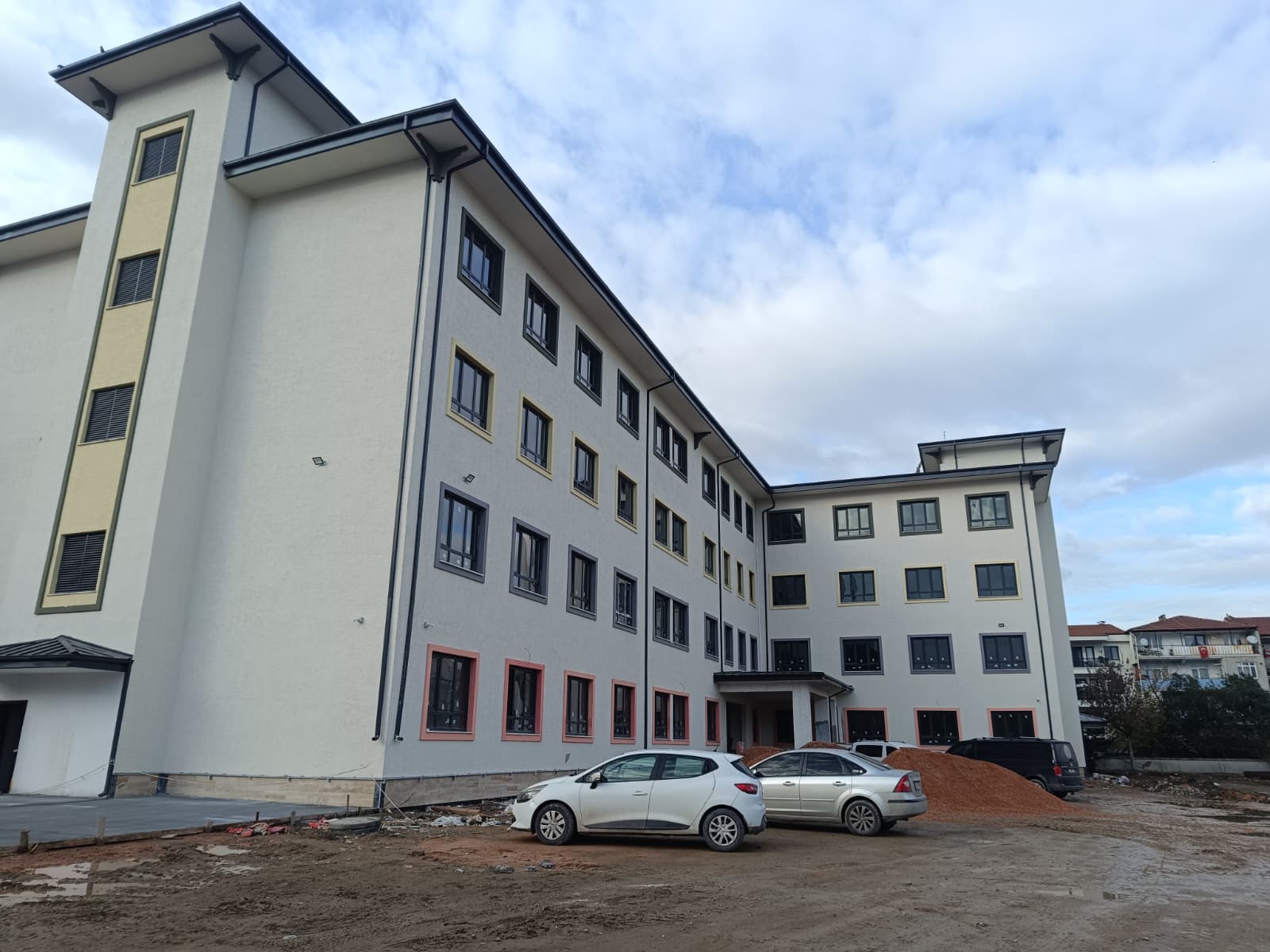 Whatsapp Image 2025 12 17 At 13.44.23