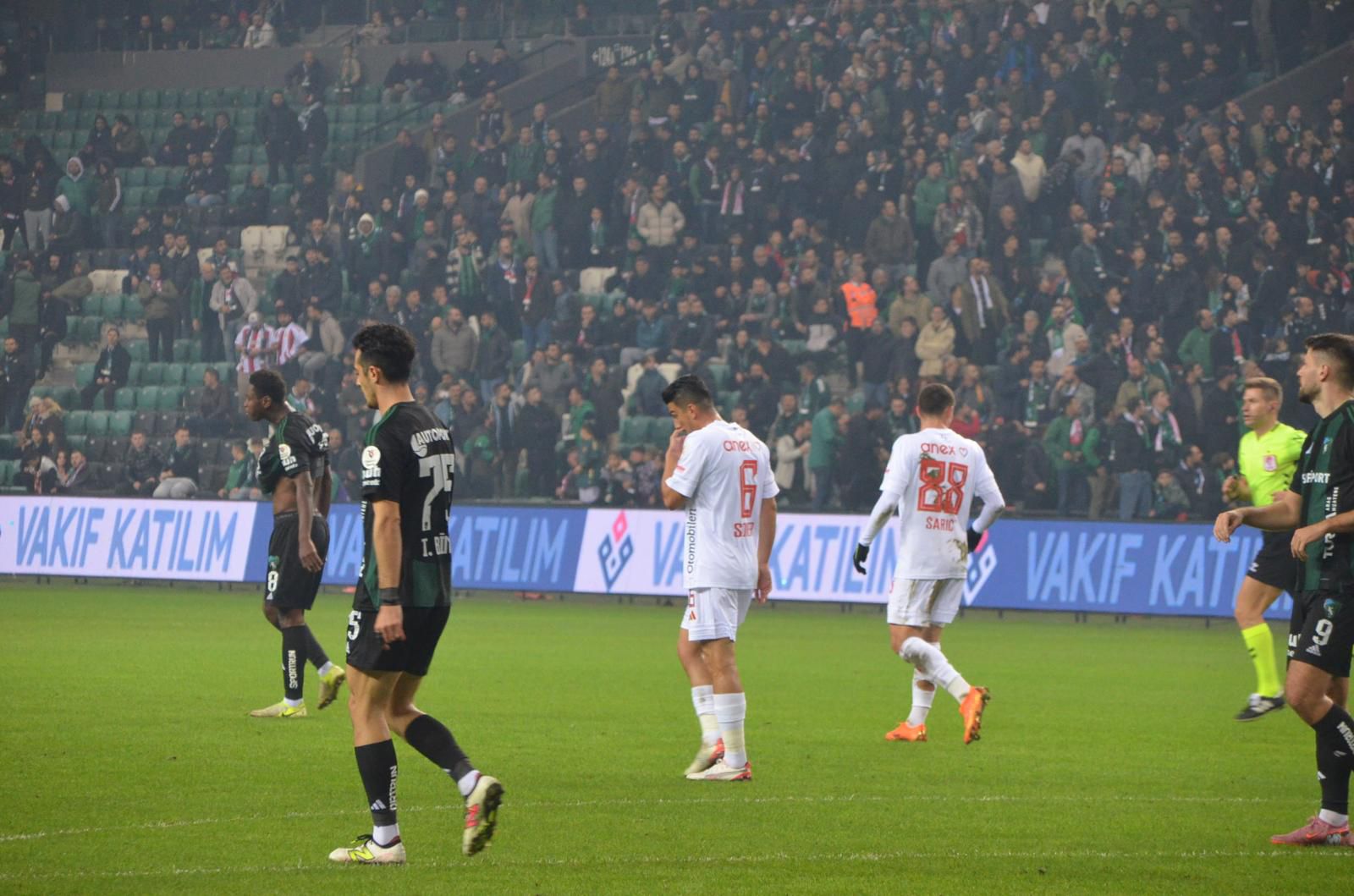 Whatsapp Image 2025 12 19 At 21.04.38 (1)