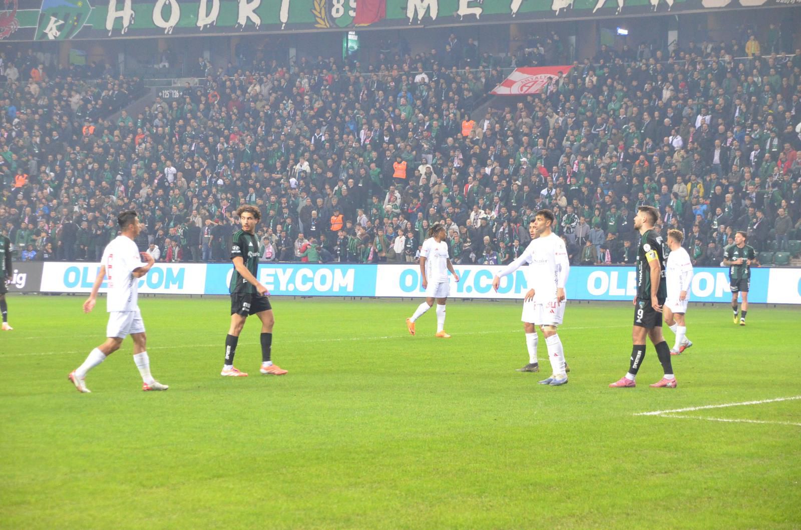 Whatsapp Image 2025 12 19 At 21.04.39