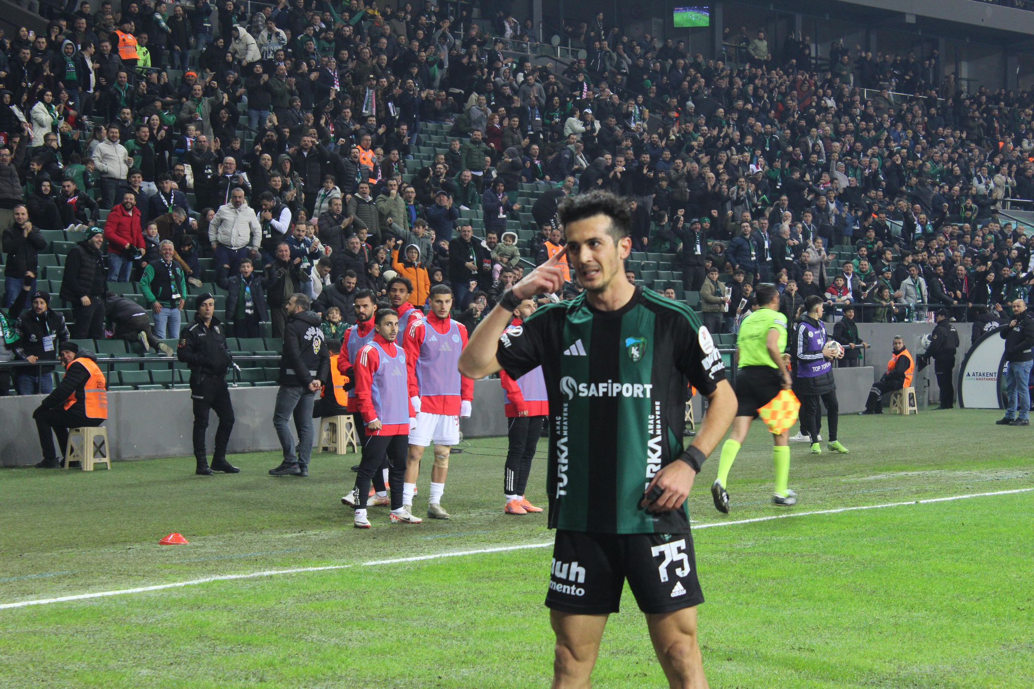 Whatsapp Image 2025 12 19 At 21.04.40 (1)