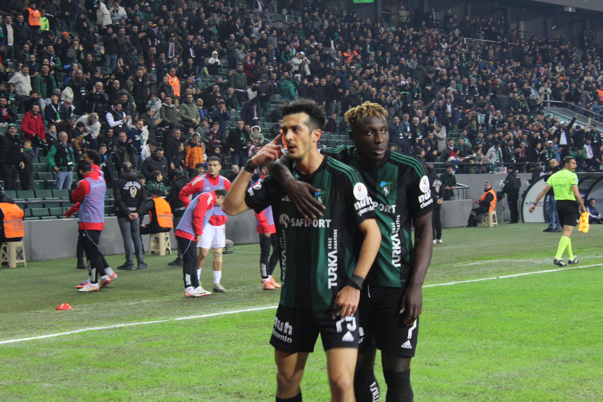 Whatsapp Image 2025 12 19 At 21.04.41 (3)