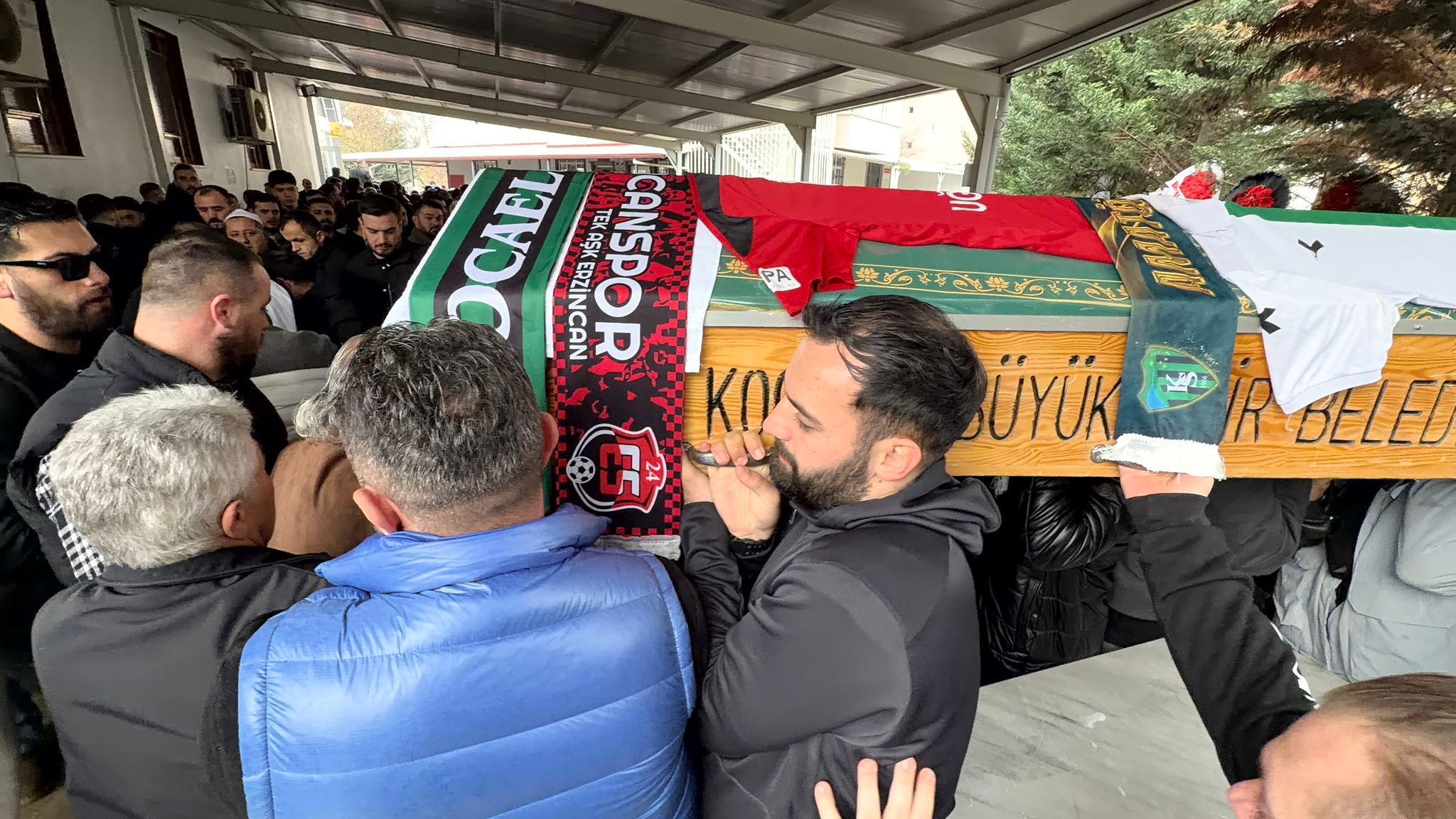 Whatsapp Image 2025 12 21 At 13.37.37