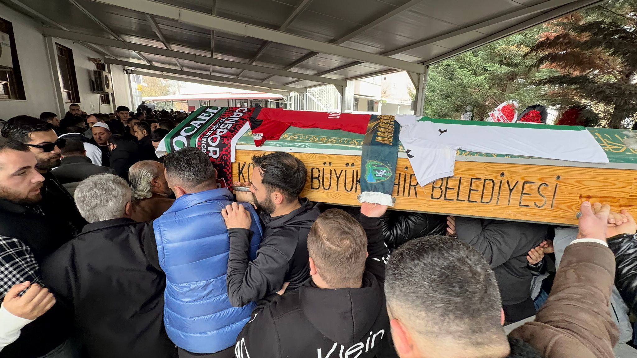 Whatsapp Image 2025 12 21 At 13.37.40