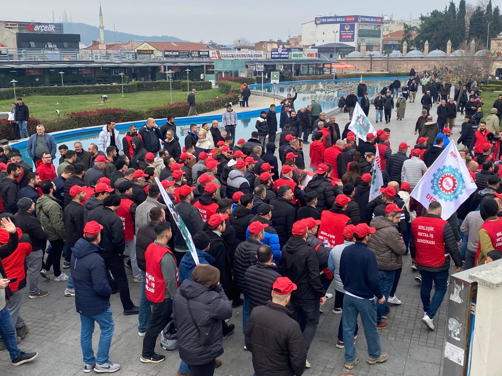 Whatsapp Image 2025 12 21 At 5.58.35 Pm