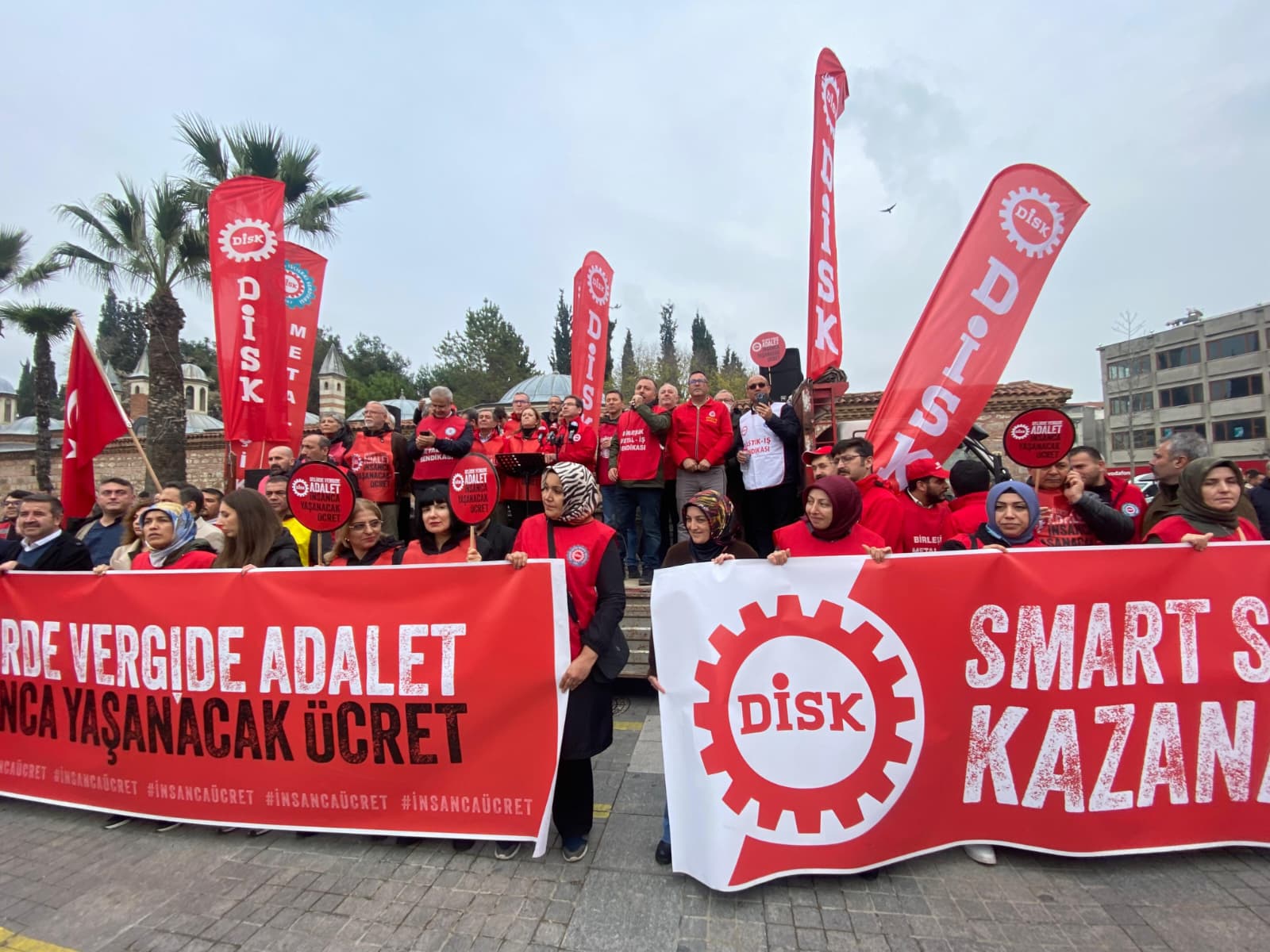 Whatsapp Image 2025 12 21 At 5.58.37 Pm