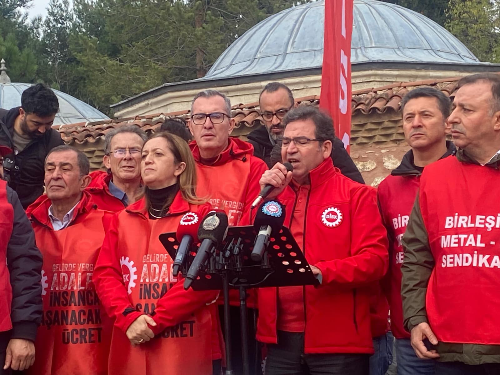 Whatsapp Image 2025 12 21 At 5.58.40 Pm