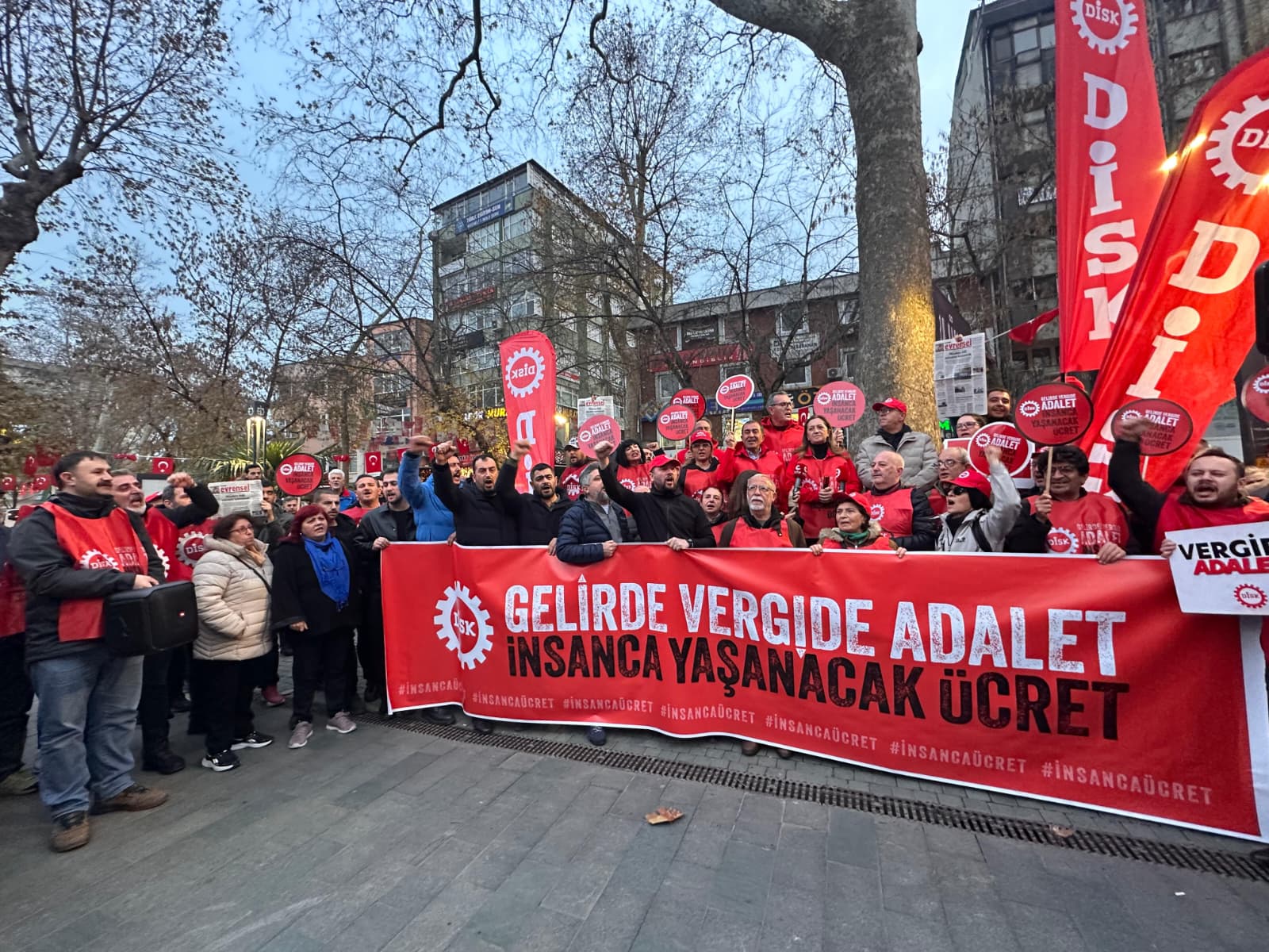 Whatsapp Image 2025 12 21 At 7.55.59 Pm