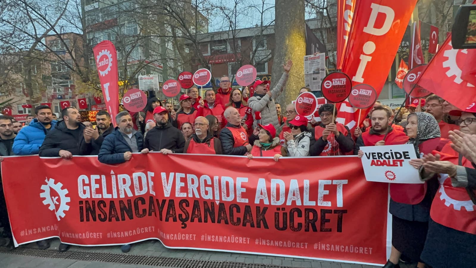 Whatsapp Image 2025 12 21 At 7.56.00 Pm