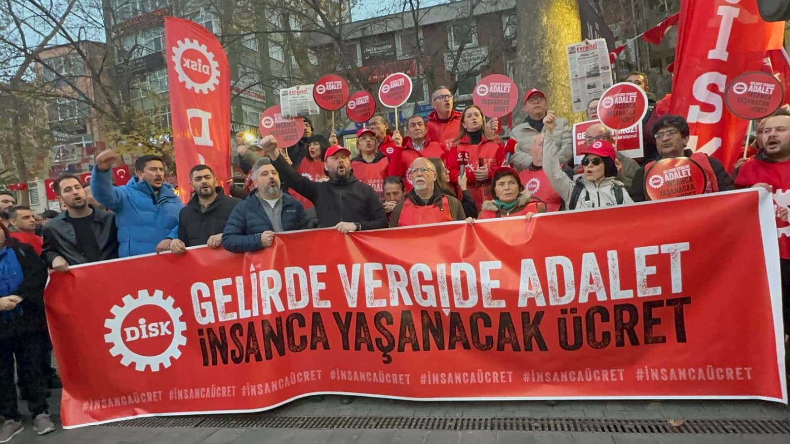 Whatsapp Image 2025 12 21 At 7.56.03 Pm (1)