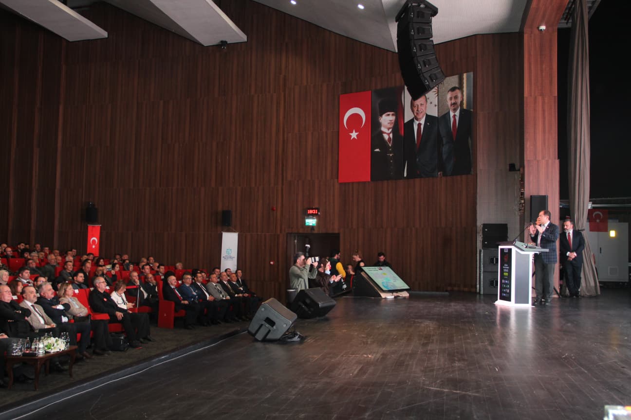 Whatsapp Image 2025 12 25 At 10.52.06-1