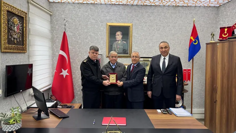 A W626140 01 618492.Jpg 2