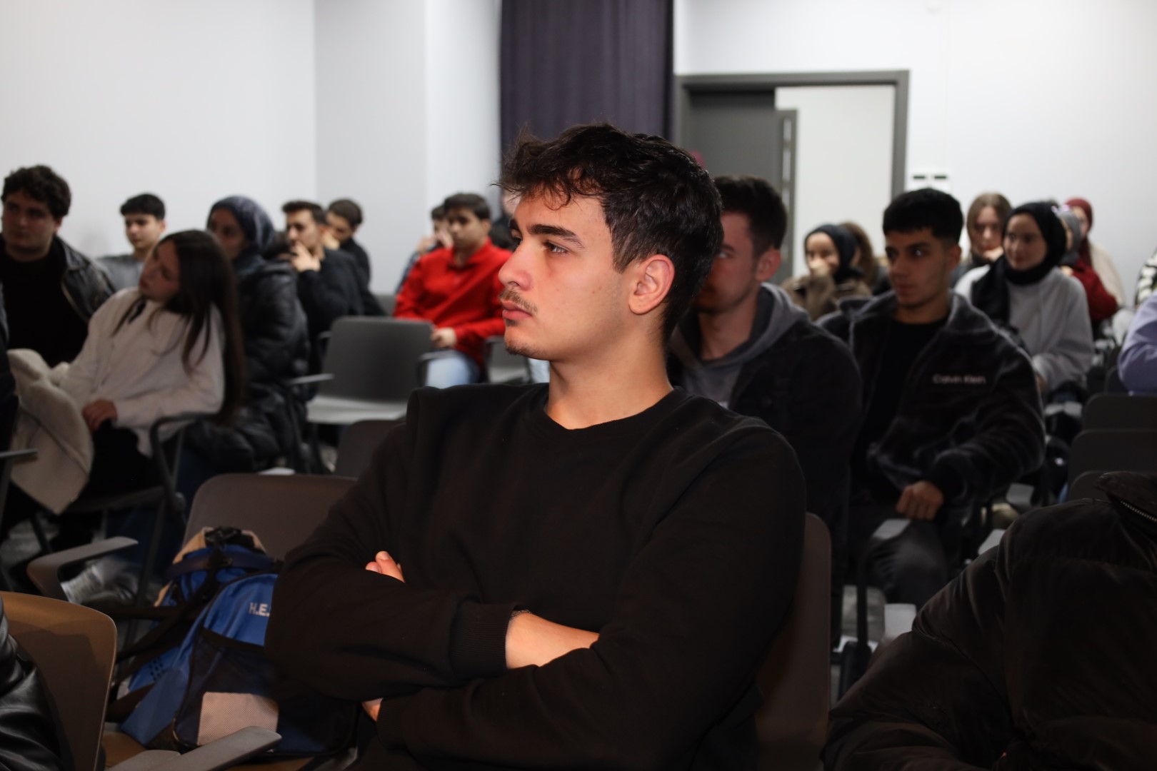 Akademi Liseler Geleceği Şekillendiriyor (6) (Büyük)