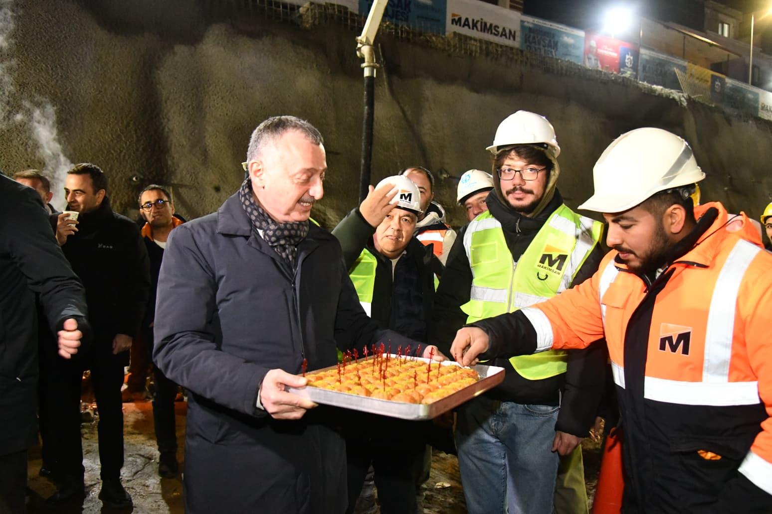 Başkan Büyükakın'dan Sürpriz Ziyaretler (1)