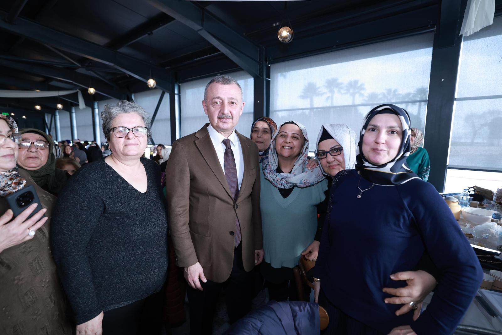 Bizim Için Çıta, Şehrin Mutluluğudur (2)