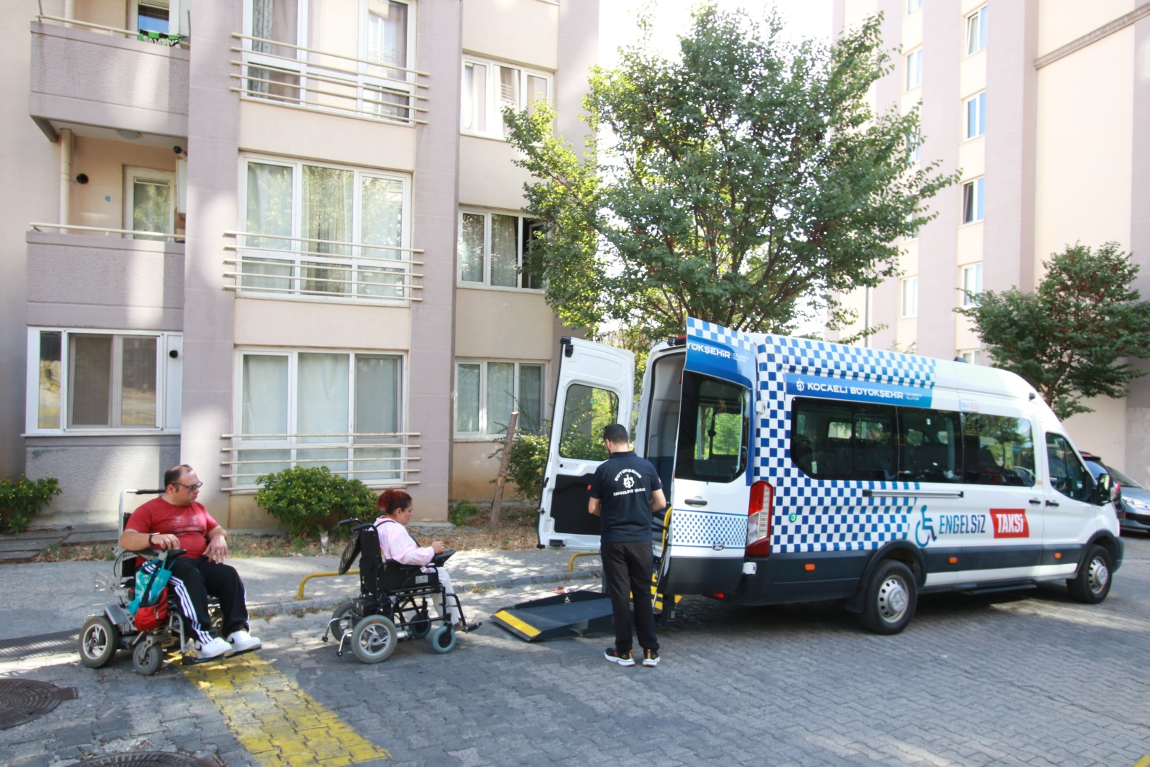 Engelsiz Taksi, 2025'Te 25 Bin Vatandaşa Ulaştı (2) (Büyük) (1)