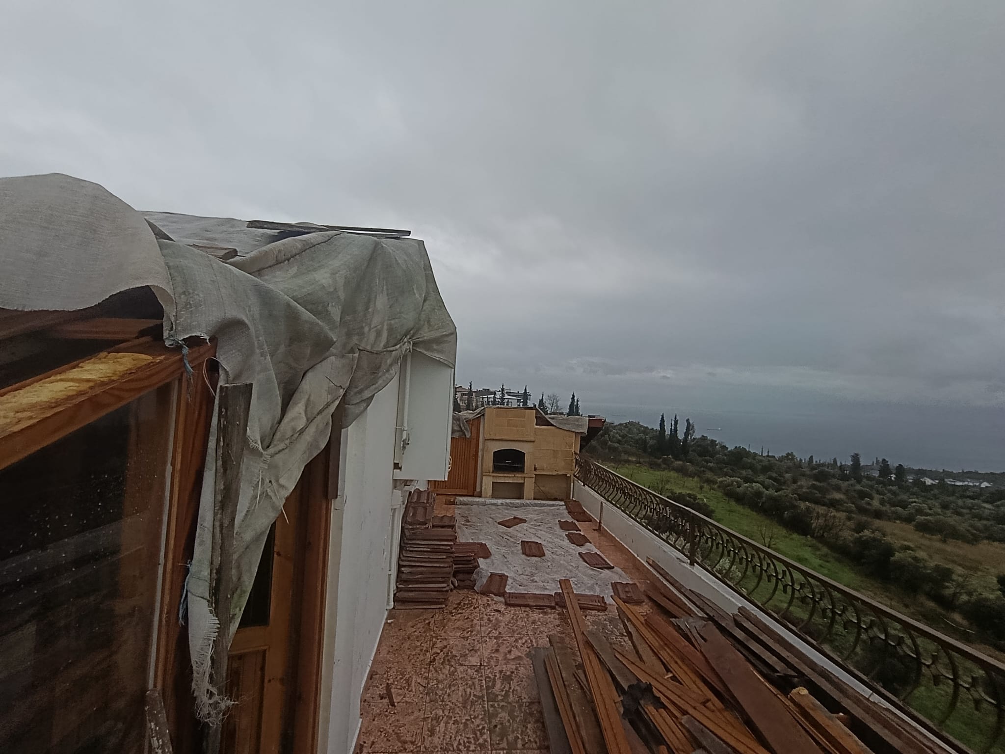 Fırtına Mağduru Şehit Ailesine Büyükşehir'den Destek (1)