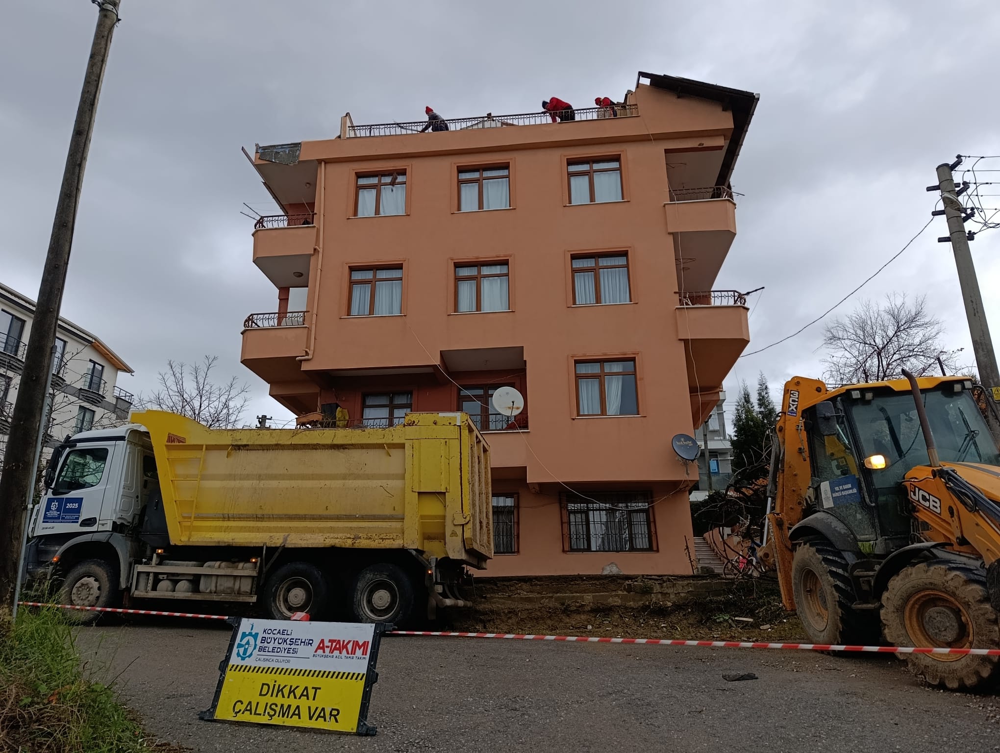 Fırtına Mağduru Şehit Ailesine Büyükşehir'den Destek (2)