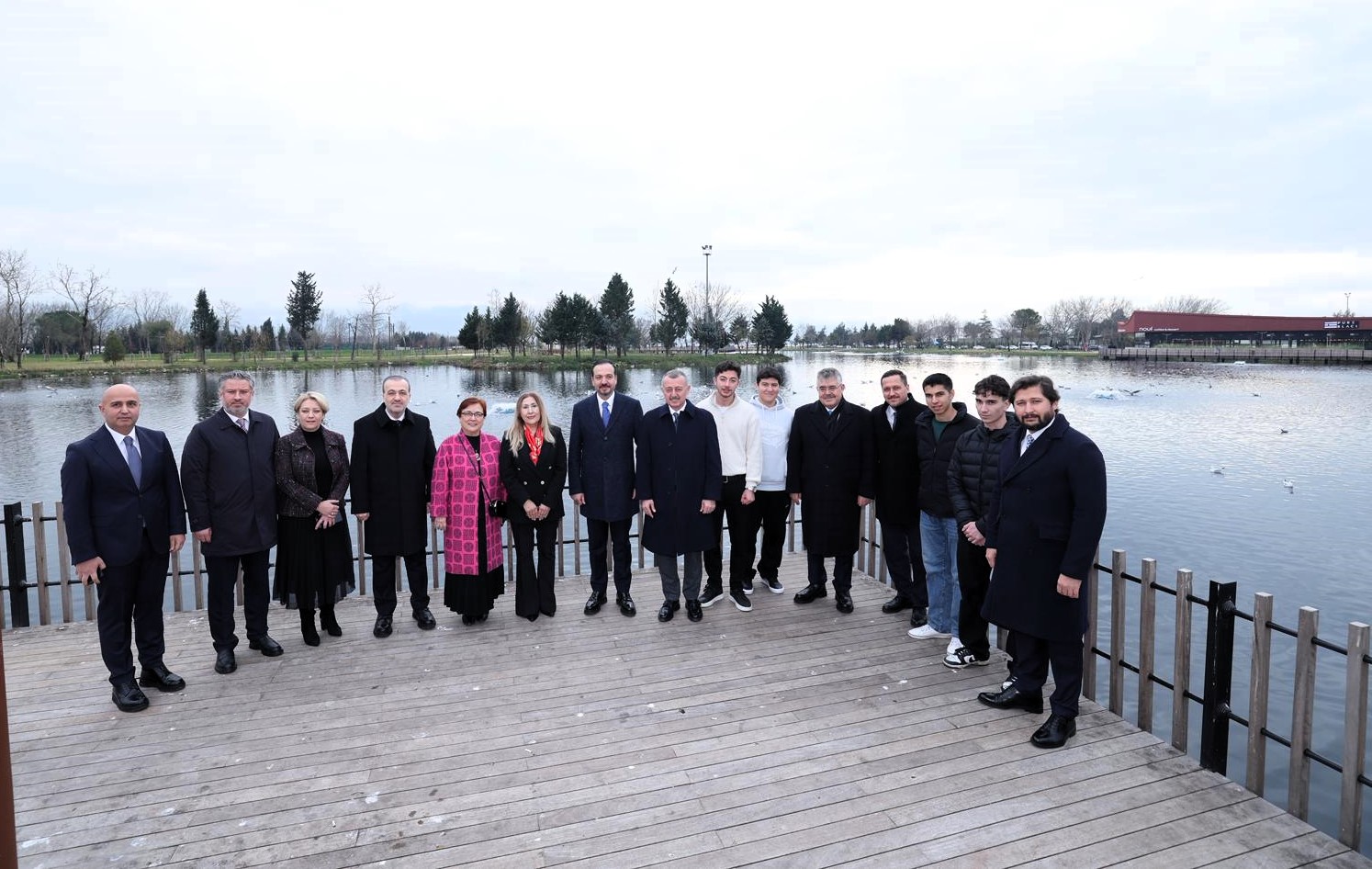 Kürşad Zorlu’dan Alev Alatlı Kütüphanesi’ne Övgü (2)