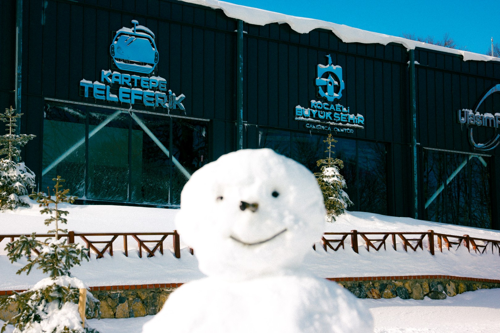 Kuzuyayla'da Kar Keyfi Kış Masalına Dönüştü (3)