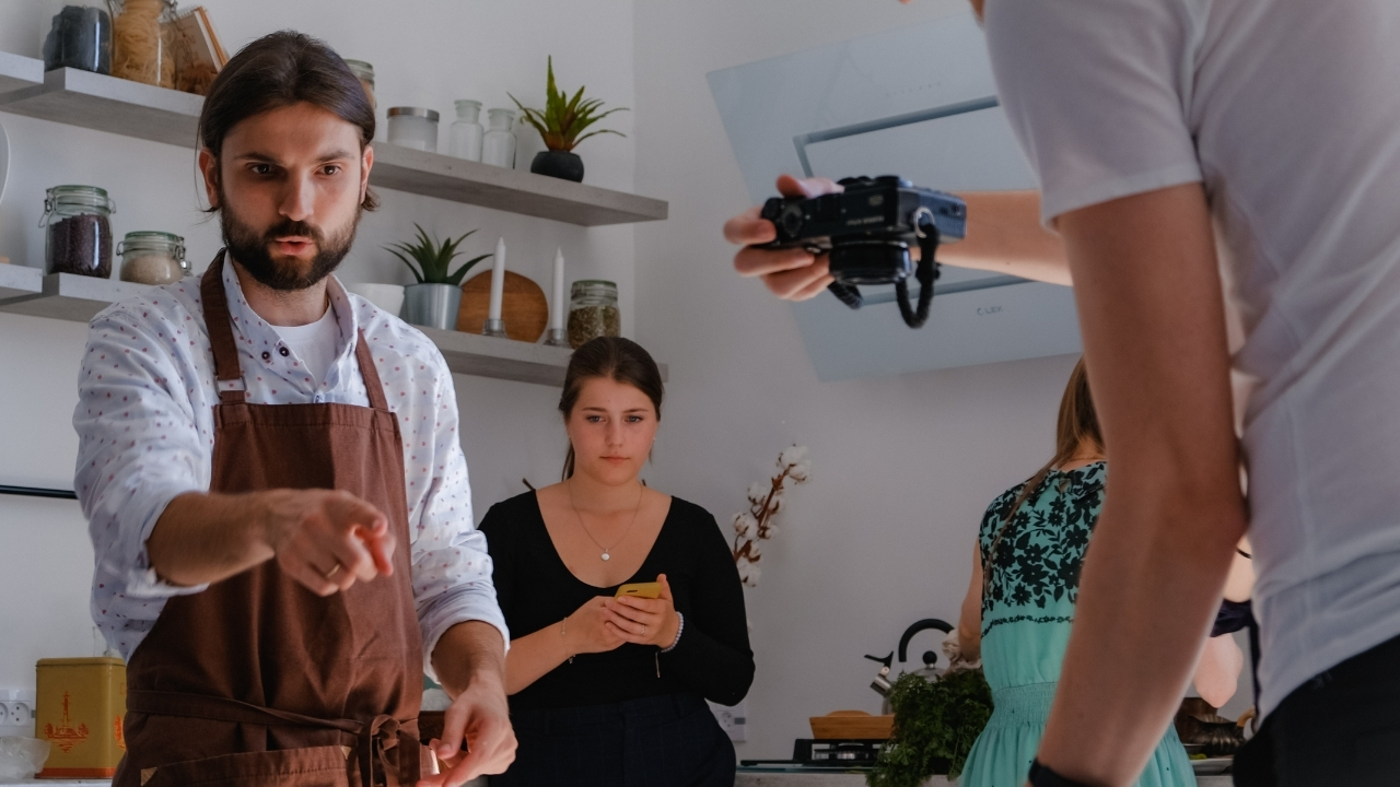 Oneri Kelimesinin Es Anlamlisi