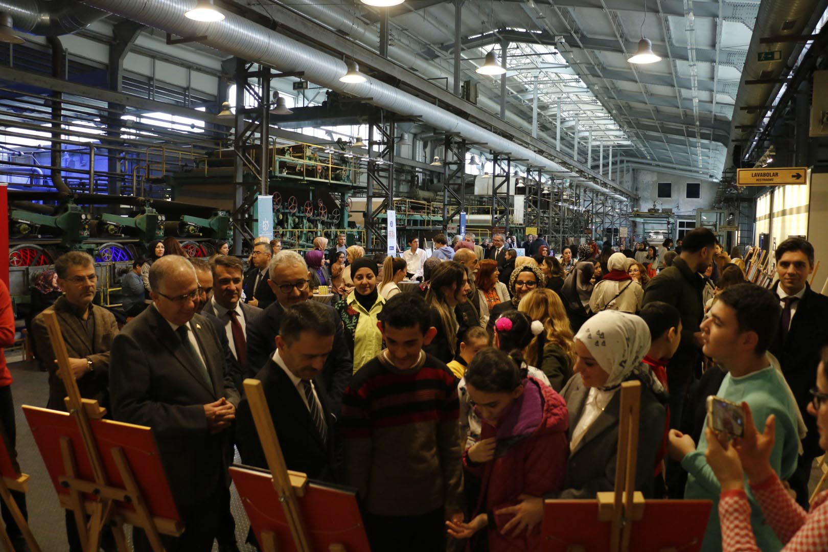 Seka Kâğıt Müzesi, 2025'Te 185 Bin Ziyaretçi Ağırladı (10) (Büyük)