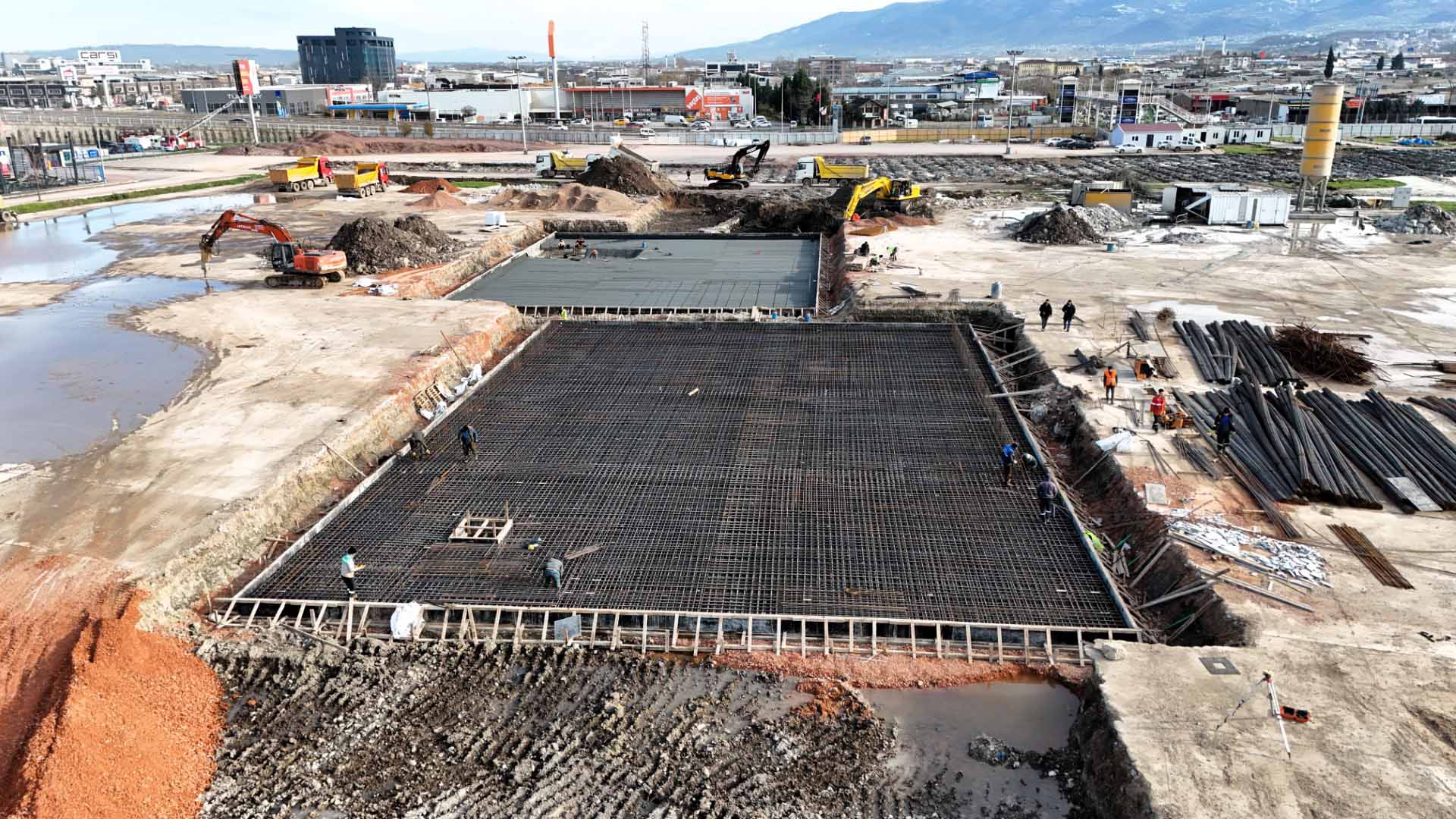 Sosyal Yaşam Merkezi'nde Çalışma Temposu Yüksek (7)