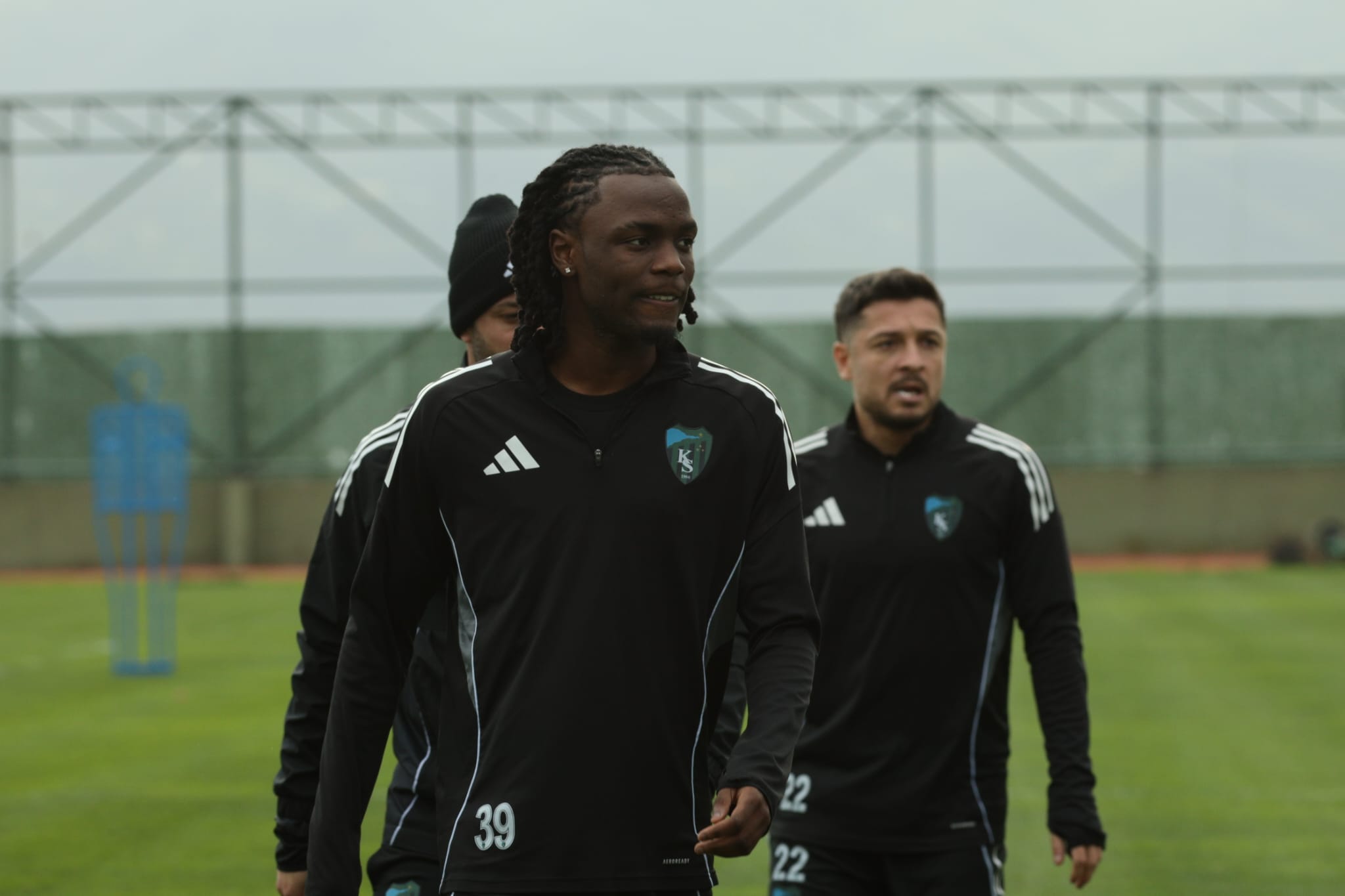 Whatsapp Image 2026 01 28 At 17.46.52 (1)